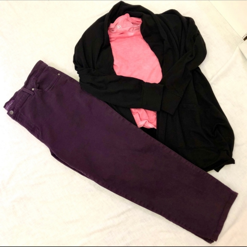 Gloria Vanderbilt Amanda jeans plum short